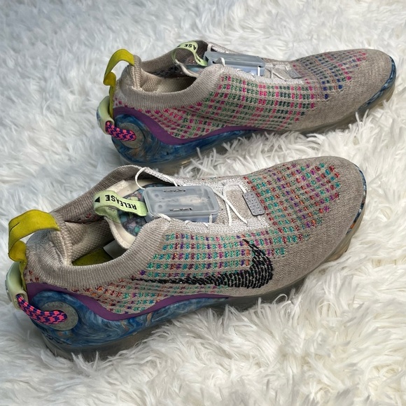 Nike | Air VaporMax 2020 | Pure Platinum Multicolor - Picture 7 of 11
